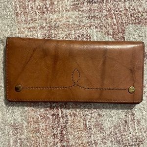 Frye Campus Slim Wallet - Saddle